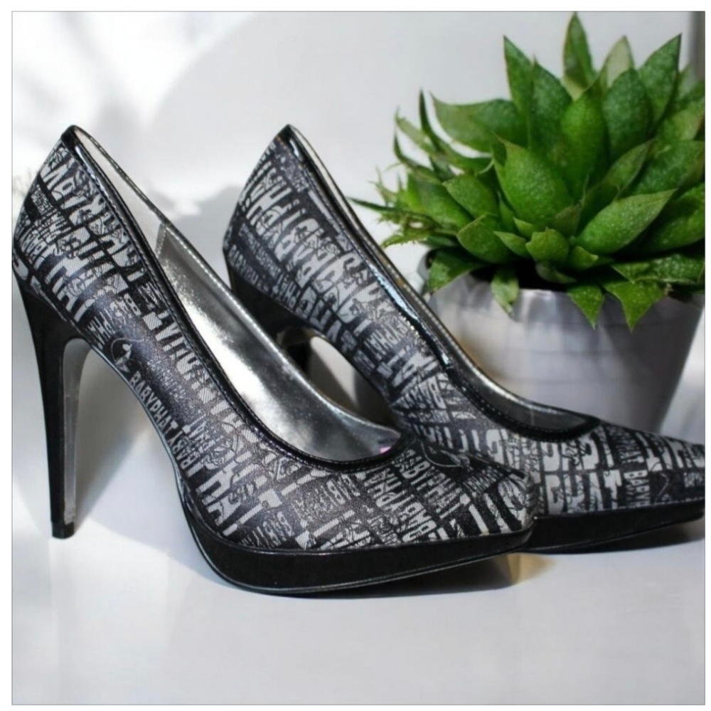 Baby Phat Giselle Foil High Heels size 6 NWOT